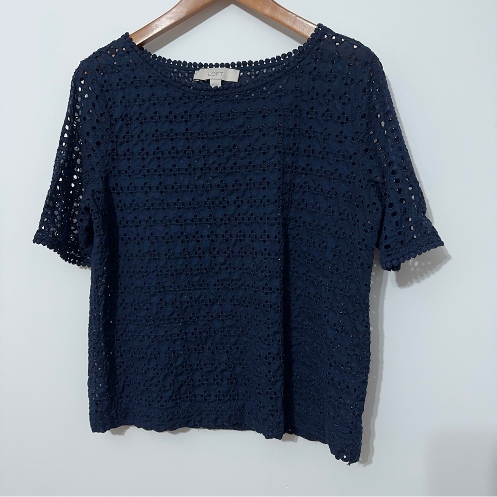 Ann Taylor Loft Eyelet Shirt Womens Size Med